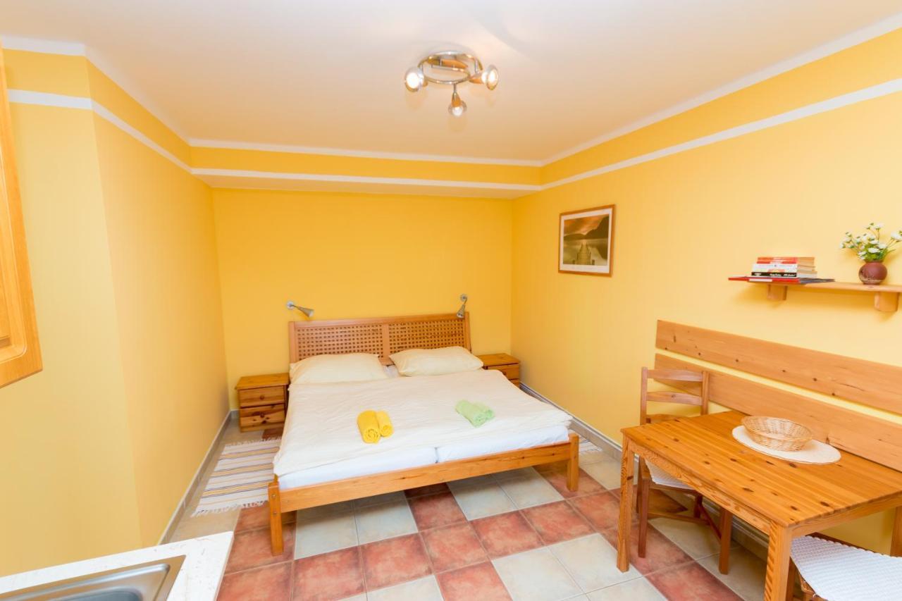 Apartments U Jezera Cerna Cerna v Posumavi Luaran gambar